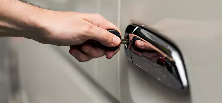 Why Choose Our Auto Locksmith Team in Brook Park, OH?